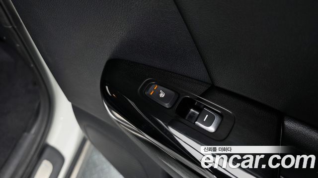 Kia Sportage 2016 — photo 26