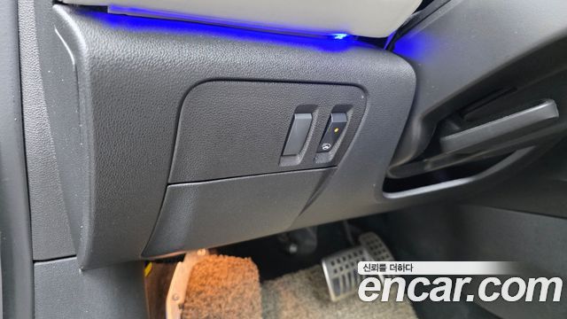 Renault Korea SM6 2020 — photo 29