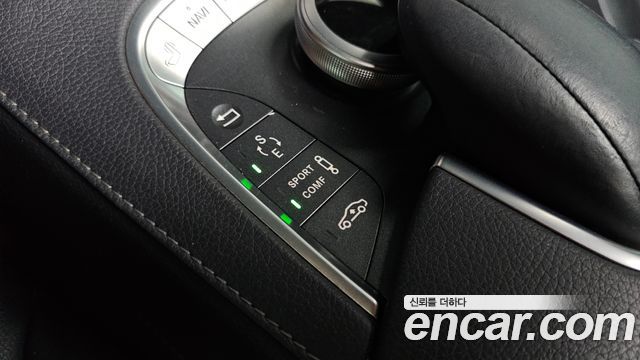 Mercedes-Benz S-Class 2016 — photo 17
