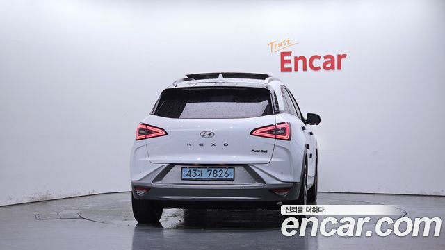Hyundai Nexo 2023 — photo 4