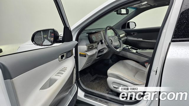 Hyundai Nexo 2023 — photo 13
