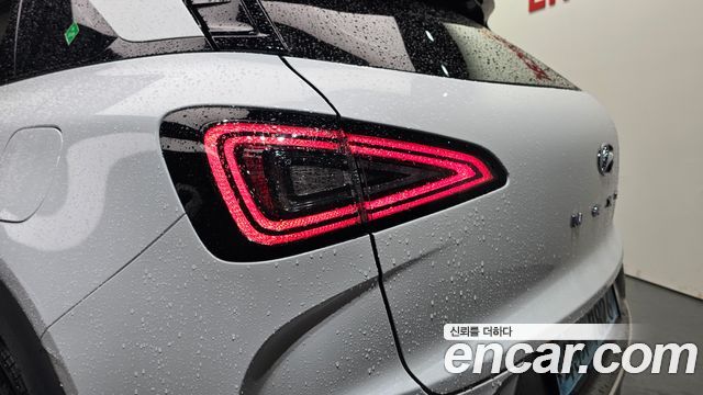 Hyundai Nexo 2023 — photo 9