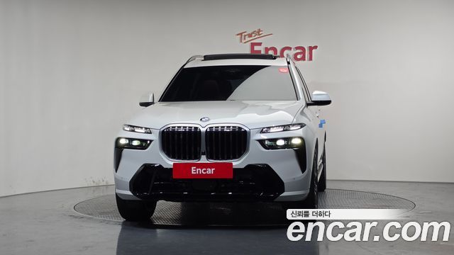 BMW X7 2025 — photo 3