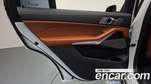 BMW X7 2025 — photo 15