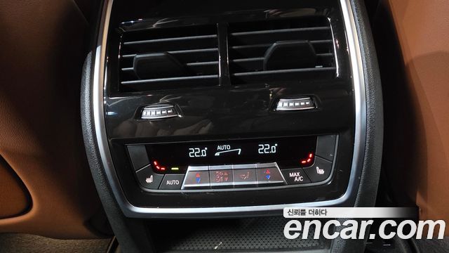 BMW X7 2025 — photo 39