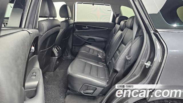 Kia Sorento 2018 — photo 17