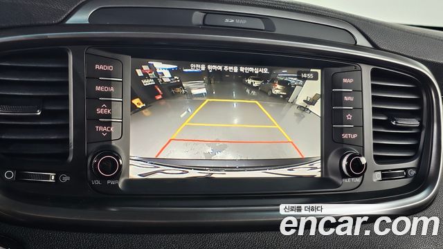 Kia Sorento 2018 — photo 20
