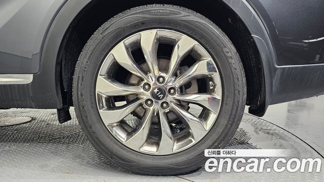 Kia Sorento 2018 — photo 7