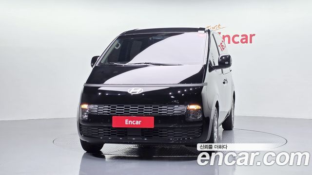 Hyundai Staria 2026 — photo 3
