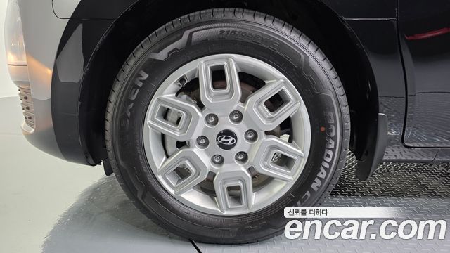 Hyundai Staria 2026 — photo 5
