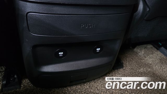 Hyundai Staria 2026 — photo 31