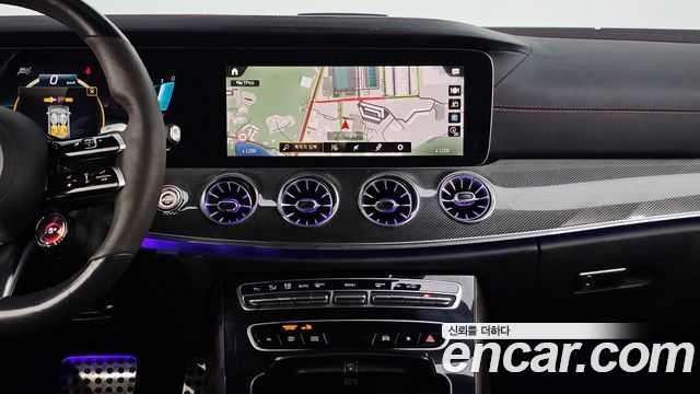 Mercedes-Benz E-Class 2021 — photo 19