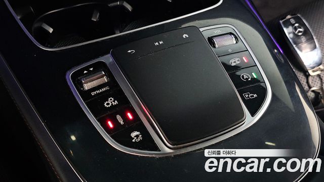 Mercedes-Benz E-Class 2021 — photo 26