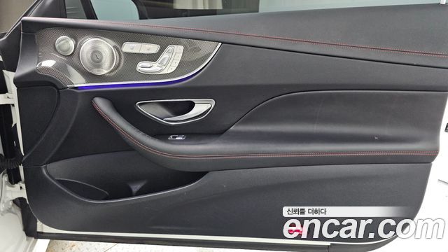 Mercedes-Benz E-Class 2021 — photo 15