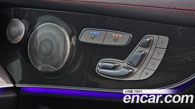 Mercedes-Benz E-Class 2021 — photo 28