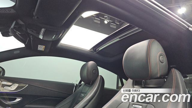 Mercedes-Benz E-Class 2021 — photo 38