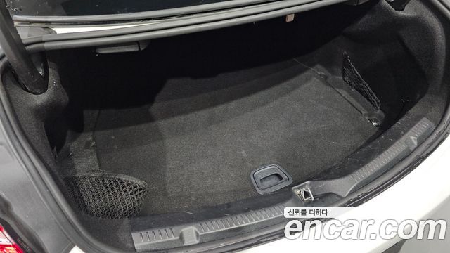 Mercedes-Benz E-Class 2021 — photo 39