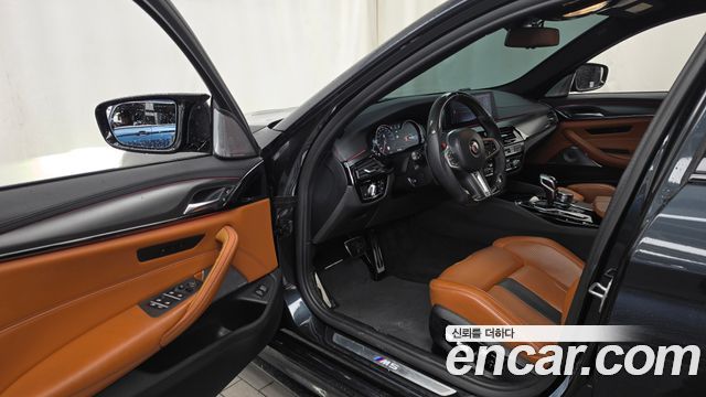BMW M5 2019 — photo 13