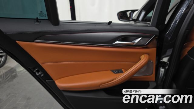 BMW M5 2019 — photo 15