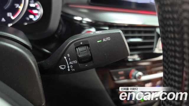 BMW M5 2019 — photo 27