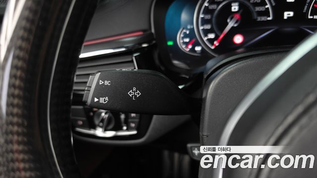 BMW M5 2019 — photo 30