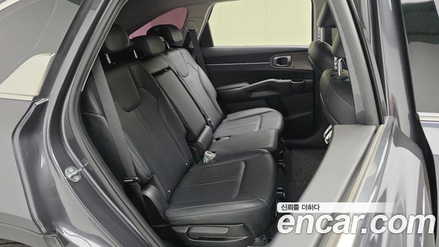 Kia Sorento 2021 — photo 12