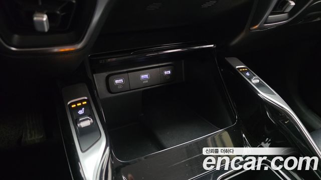 Kia Sorento 2021 — photo 18