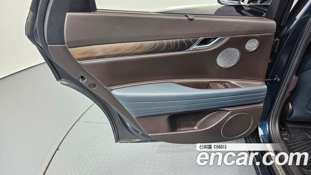 Genesis G80 2021 — photo 15