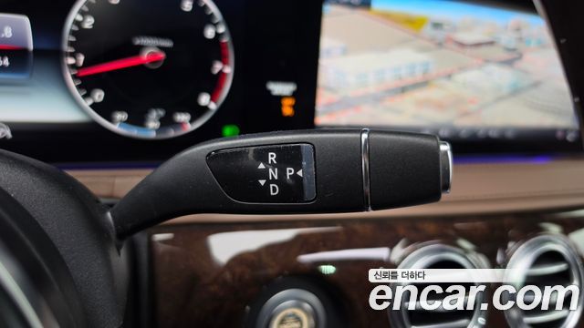 Mercedes-Benz S-Class 2018 — photo 9
