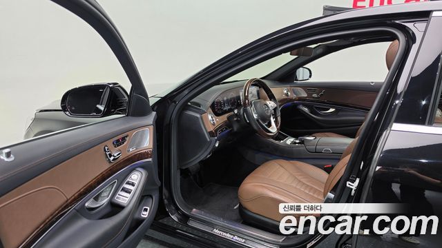 Mercedes-Benz S-Class 2018 — photo 10