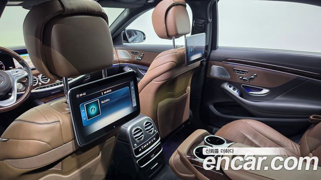 Mercedes-Benz S-Class 2018 — photo 11