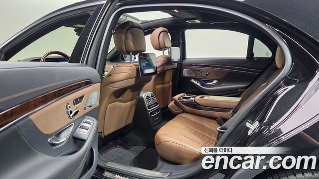 Mercedes-Benz S-Class 2018 — photo 12