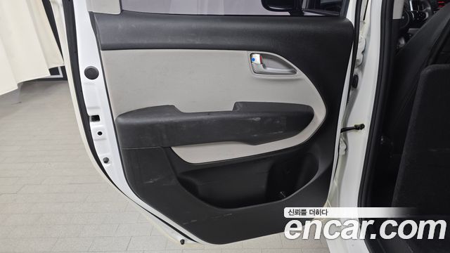 Kia RAY 2022 — photo 15