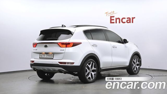 Kia Sportage 2017 — photo 2