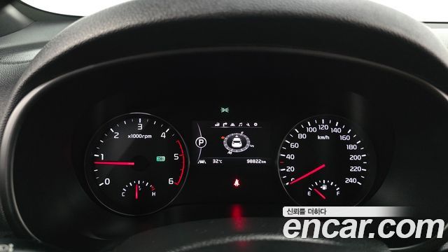 Kia Sportage 2017 — photo 8