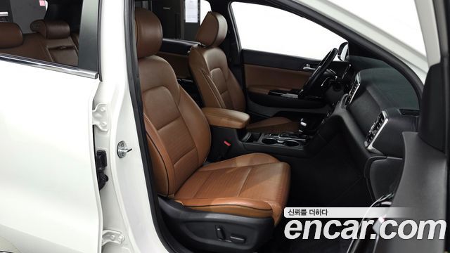 Kia Sportage 2017 — photo 11