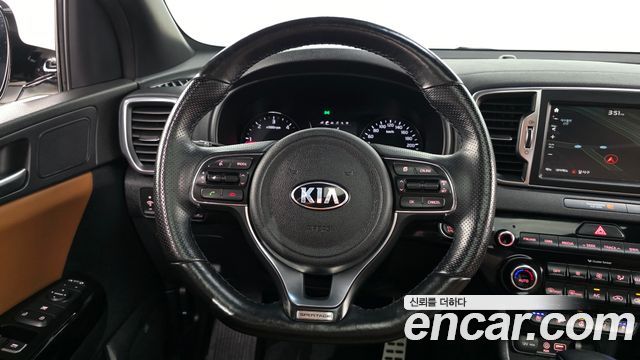 Kia Sportage 2017 — photo 13