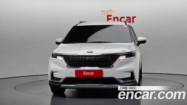 Kia Canival 2021 — photo 3