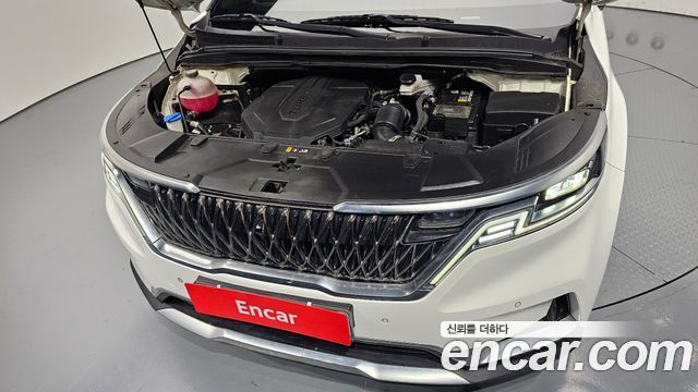Kia Canival 2021 — photo 6