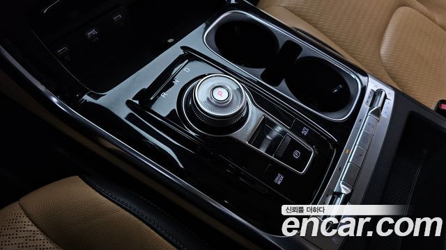 Kia Canival 2021 — photo 9