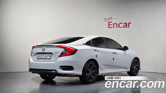 Honda Civic 2019 — photo 2