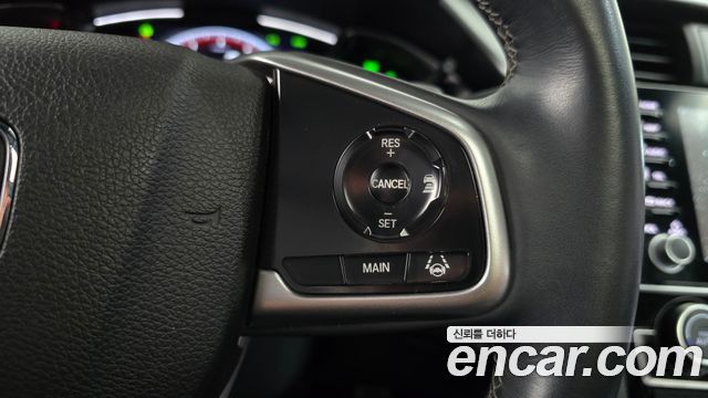 Honda Civic 2019 — photo 23
