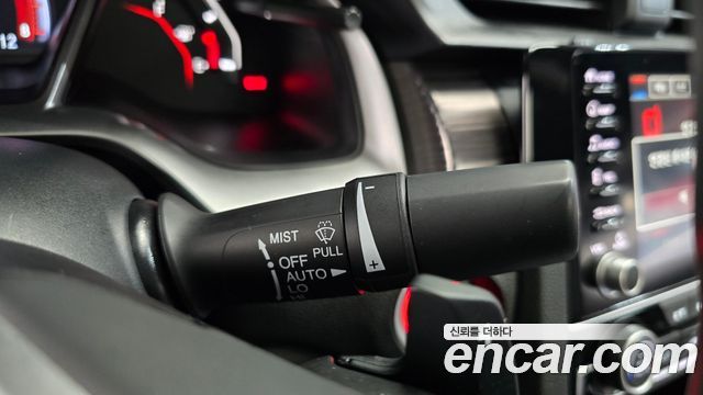 Honda Civic 2019 — photo 29