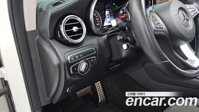 Mercedes-Benz GLC-Class 2018 — photo 23