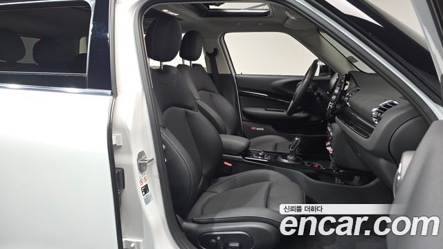 Mini Clubman 2024 — photo 17