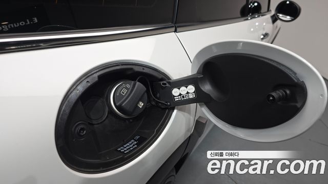 Mini Clubman 2024 — photo 32