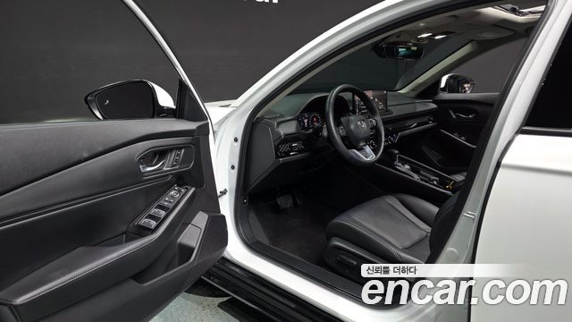 Honda Accord 2023 — photo 10