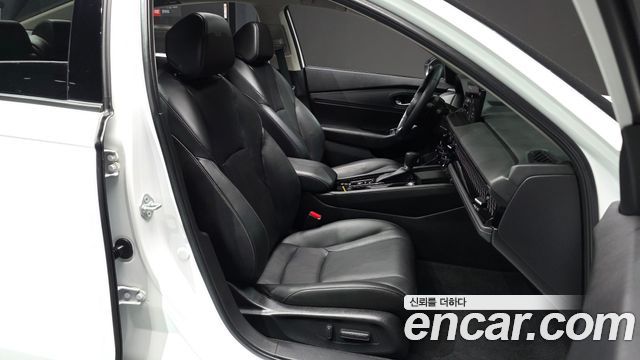 Honda Accord 2023 — photo 11