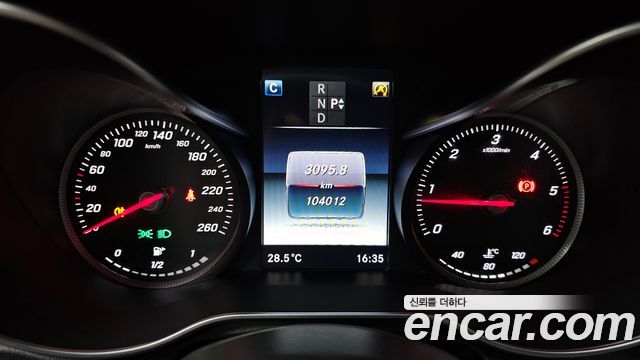 Mercedes-Benz C-Class 2016 — photo 8