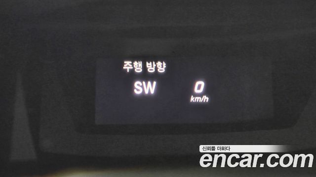 Mercedes-Benz C-Class 2016 — photo 16